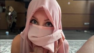 Evine Aldığı Suriyeli Meğer Bir Sex Makinesiymiş