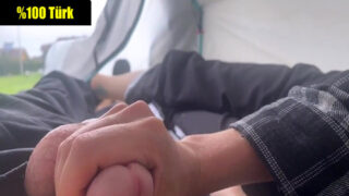 Eniştemle Gittiğimiz Kampta Ablamın Haberi Olmadan Çadırı Yoklayıp Enişteme Sakso Çektim