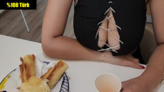 Sıcak Börek Yapınca Komşunun Canı Çeker Siki Düşer Diye Götürdüm Yarrağı Köküne Kadar Sömürdüm