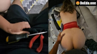 Asker Eşi Olduğu İçin Evdeki Tüm Tesisat İşlerini Kendi Halletmesi Gereken Cansu Ustaya Veriyor