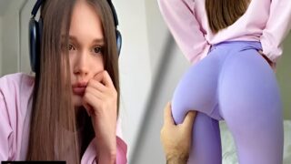 Spordan Gelen Tanıdık Taytlı Kızı Uzanırken Üzerine Çıkıp Rahatlatıyor